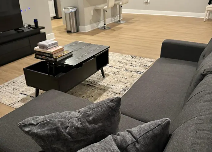 Towson Elite Apartment